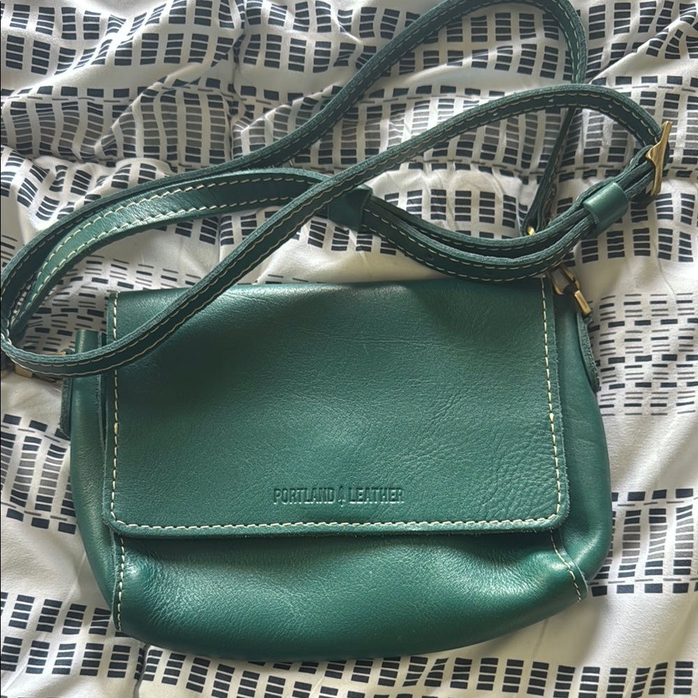Portland Leather Teal Crossbody Bag